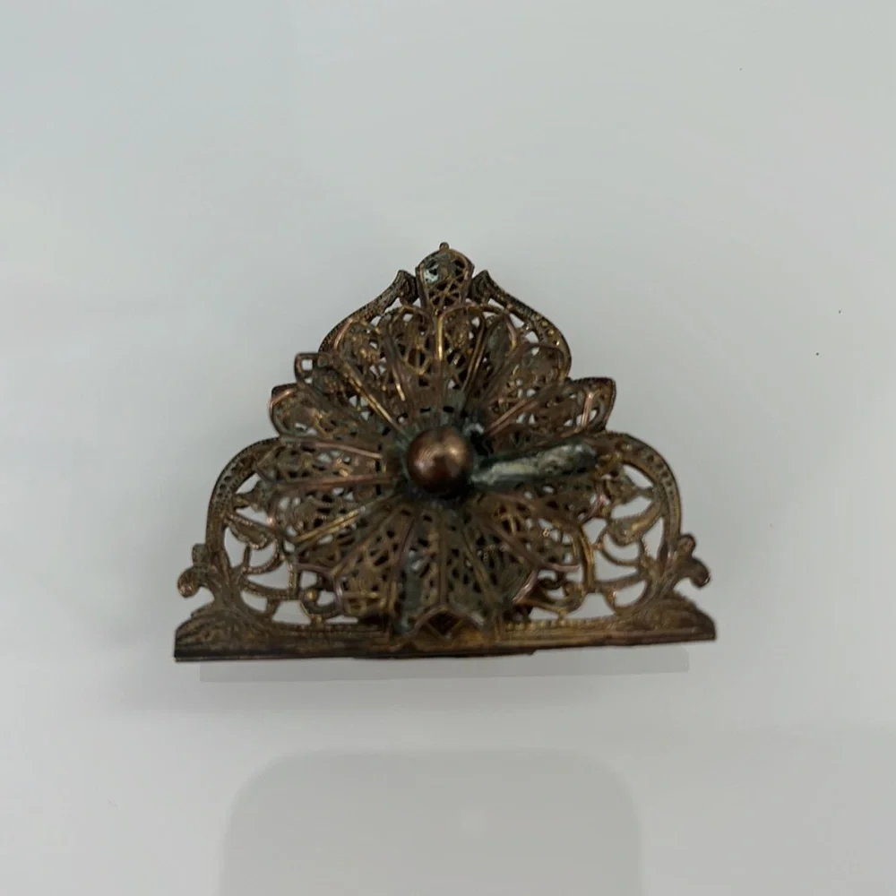 Vintage Filigree Fur Clip / Lapel Pin & Floral Clip On Earrings Bundle_8